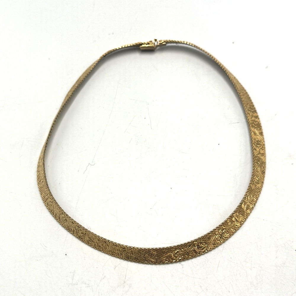 Vintage Monet Gold Tone Mesh Floral Embossed Collar Necklace 16 Inch